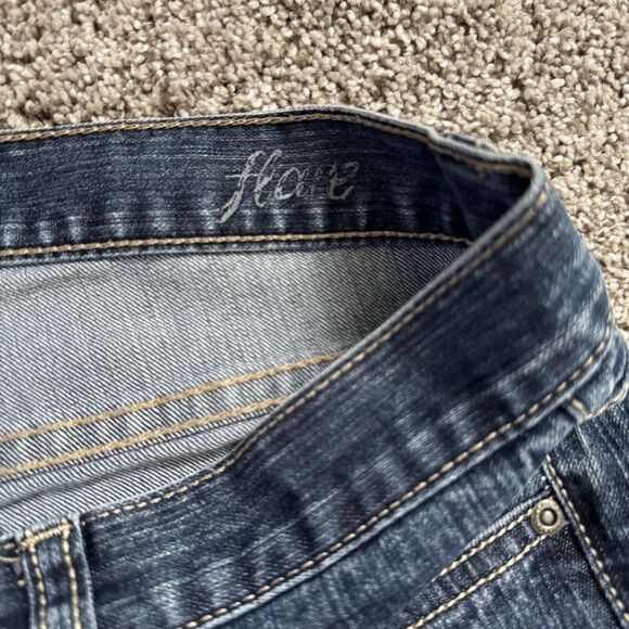 Calvin Klein Blue Denim Flare Mid Rise Jeans Stitched Pockets Size 8 Tag 8/30 - Picture 7 of 12